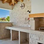 Villa Beautiful Barbara With Pool In Kastelir Babići